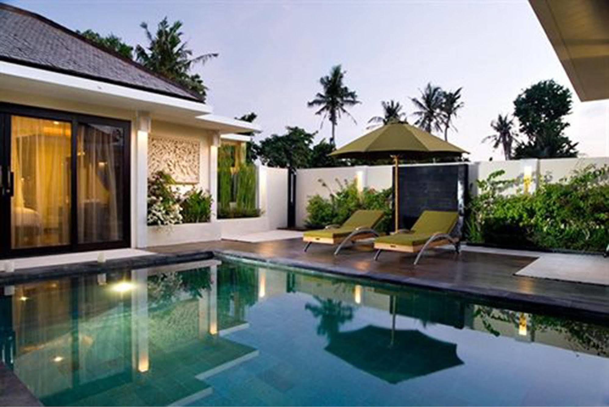 The Seri Villas Seminyak By Premier Hospitality Asia Экстерьер фото